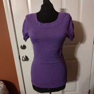 🪻💜🪻Adorable Plum Purple Ruched Sleeve Sweater Top - S